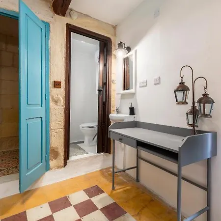 Traditional Maltese Townhouse - Close To Sea * Senglea