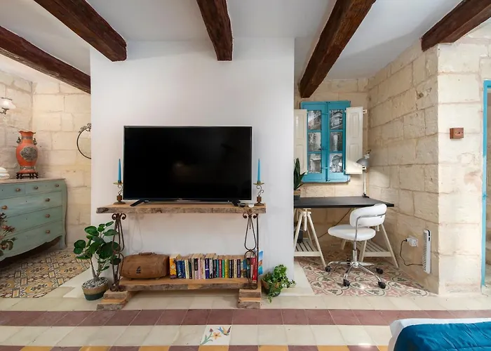 Tatil Evi Traditional Maltese Townhouse - Close To Sea *