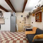 Traditional Maltese Townhouse - Close To Sea *