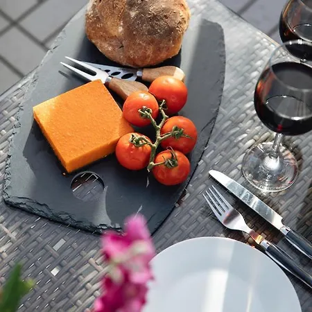 Traditional Maltese Townhouse - Close To Sea *