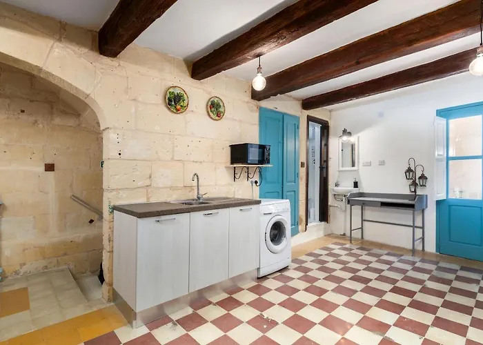 بيت للعطل Traditional Maltese Townhouse - Close To Sea *