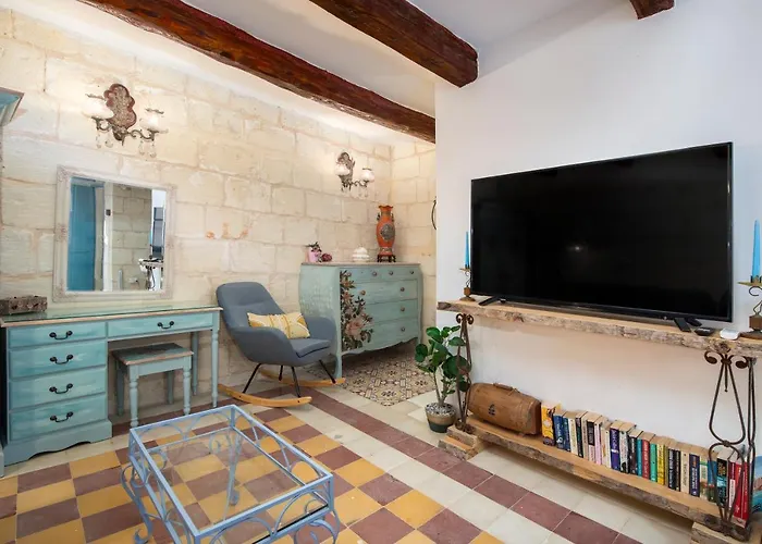 Traditional Maltese Townhouse - Close To Sea 펜션 센글리아