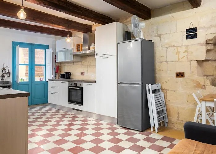 Traditional Maltese Townhouse - Close To Sea 펜션